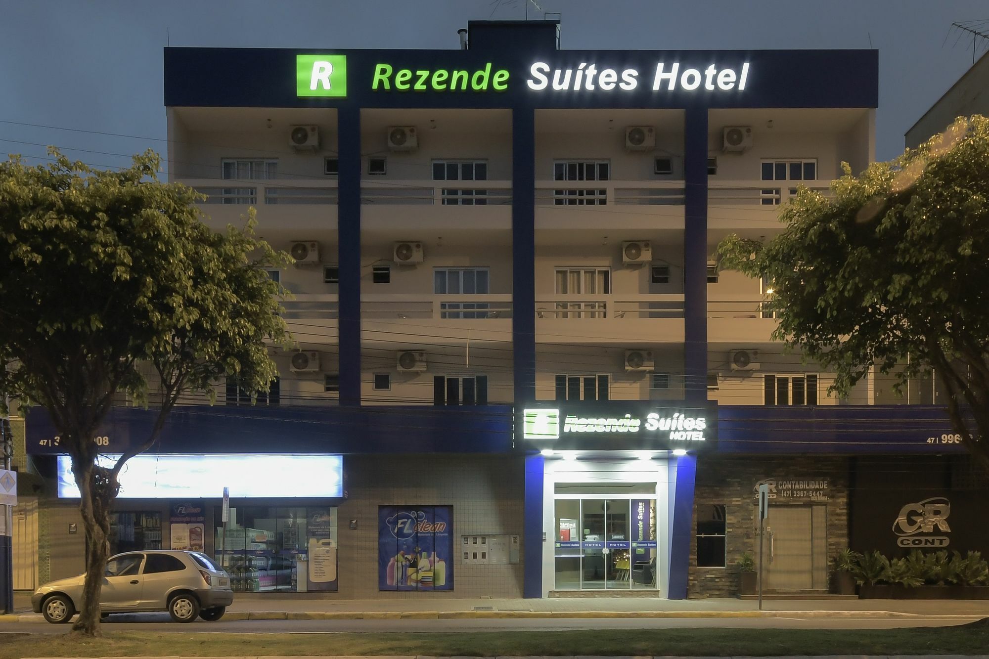 雷珍德套房酒店 Balneário Camboriú 外观 照片